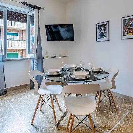 Accommodatie bij particulieren Policlinico Tiburtina Con Balcone Panoramico E Bagno Privato